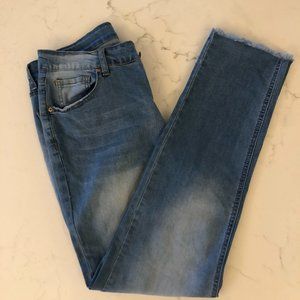 Like New Jeans w/Frayed Pockets Legs
